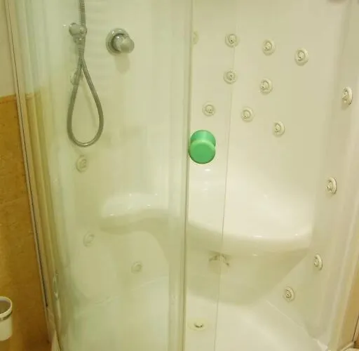 Grande, Luminoso Y Con Garage, 3 En El Camino De Santiago 아파트