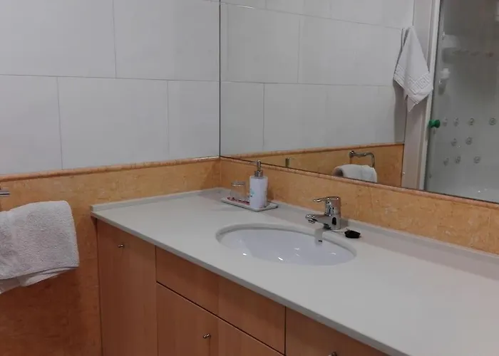 Grande, Luminoso Y Con Garage, 3 En El Camino De Santiago Burgo